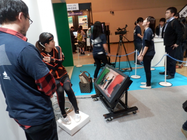 dwangoブース 慣性センサのワイヤレスキャプチャー
